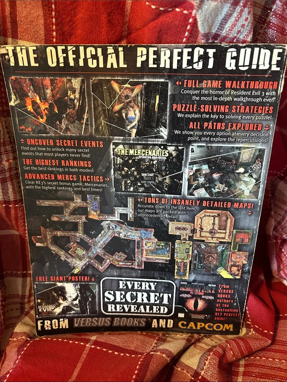 Capcom Resident Evil 3 Nemesis Perfect Guide - Black ( no poster)